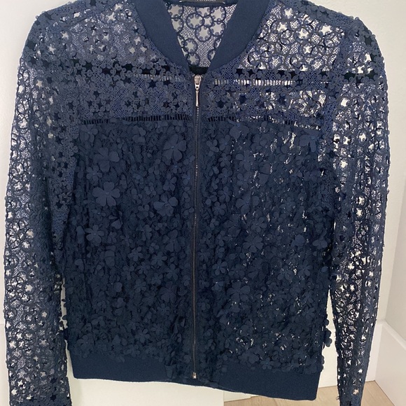 Jacket - Picture 3 of 6